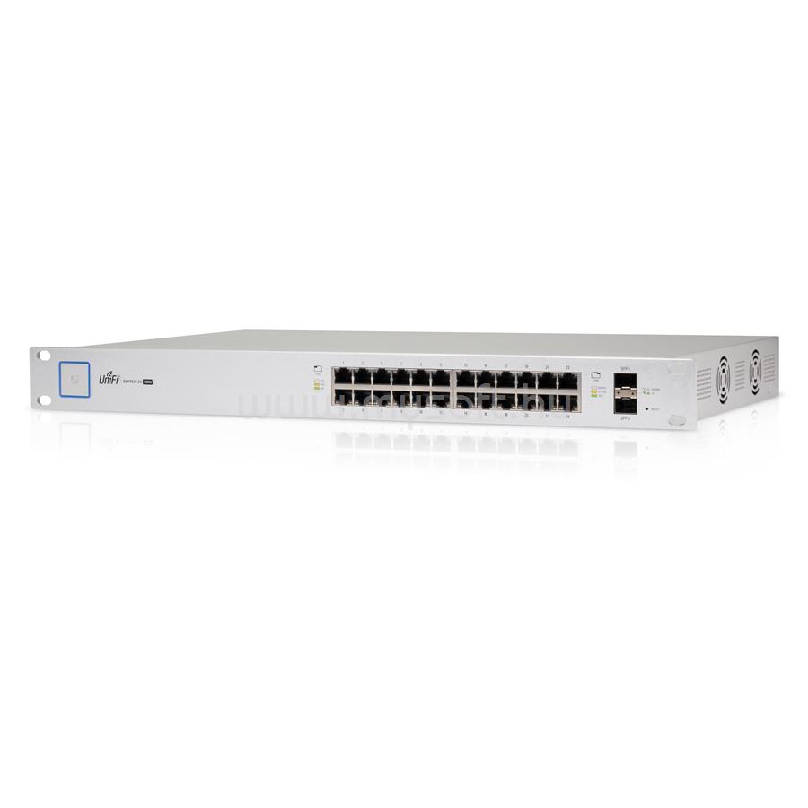 UBIQUITI UniFi Managed PoE+ Gigabit Switch with SFP